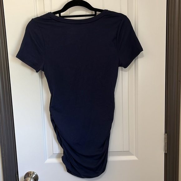 Maternity Shirt - Picture 2 of 3